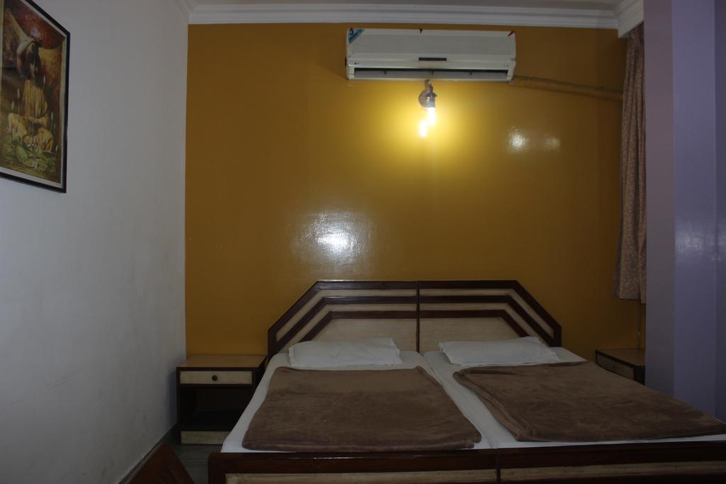 Centre Nizamuddin New Delhi