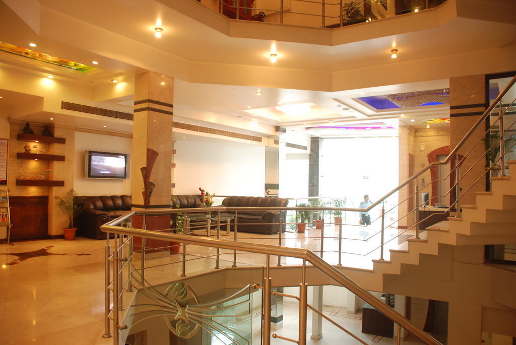 Shipra International Hotel 3*