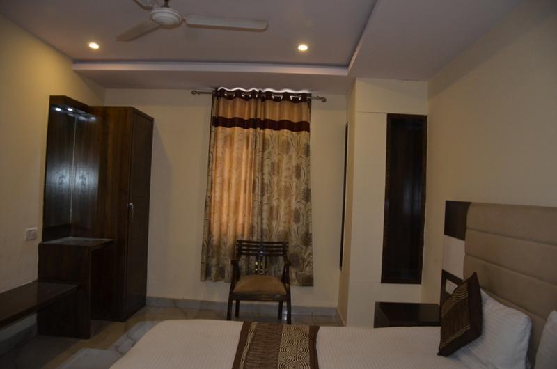 Saffron Hotel