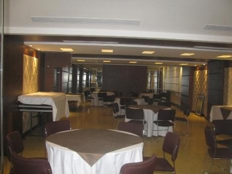 Aman Deluxe Hotel