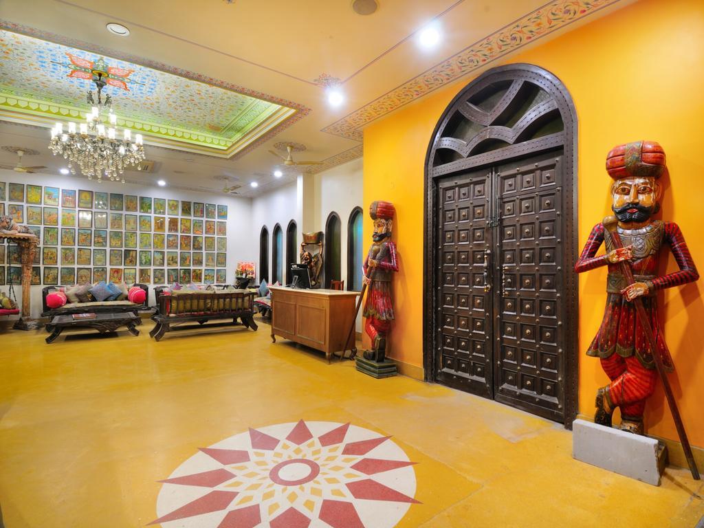 Hotel Staybook-jyoti Mahal A Heritage