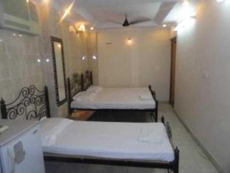 Pearl Plaza Hotel New Delhi