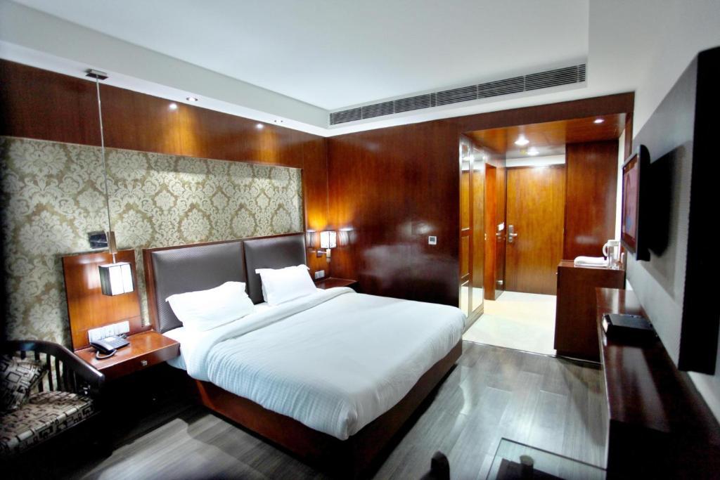 Hotel Shuhul Continental 3*