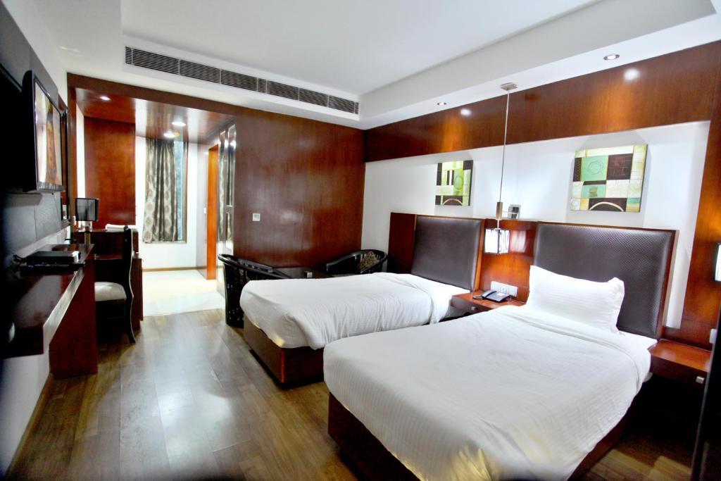 Shuhul Continental 3*