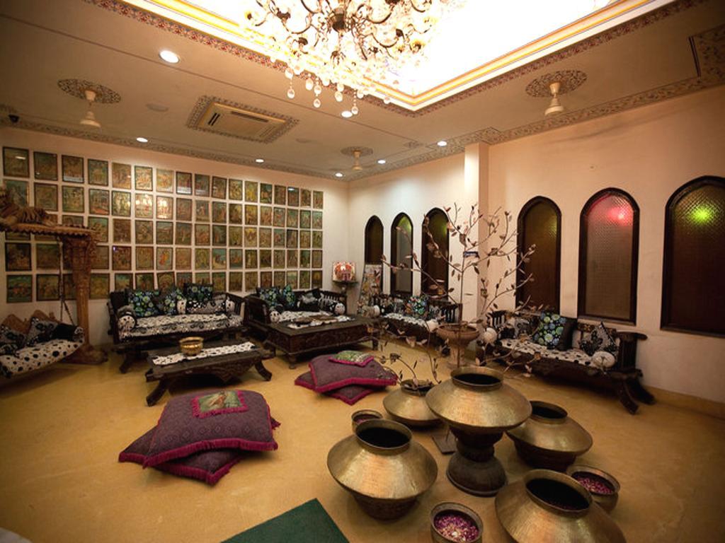 Staybook-jyoti Mahal A Heritage Hotel