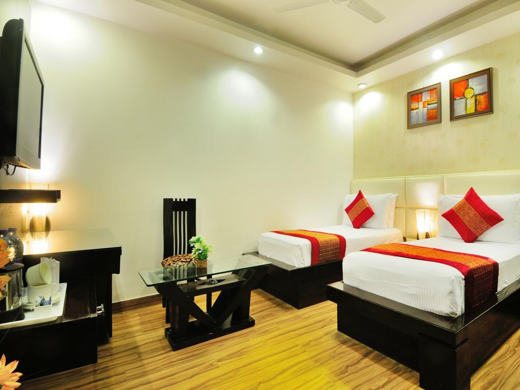 Hotel Elegance New Delhi
