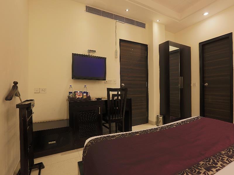Fabhotel Transit Delhi Airport Mahipalpur 3* New Delhi