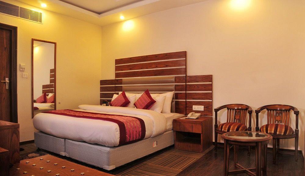 Iz Well-by Haveliya Hotels- Traveller's Choice Award Winner 2025 Hotel New Delhi