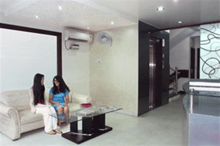 Cartel Palace Hotel