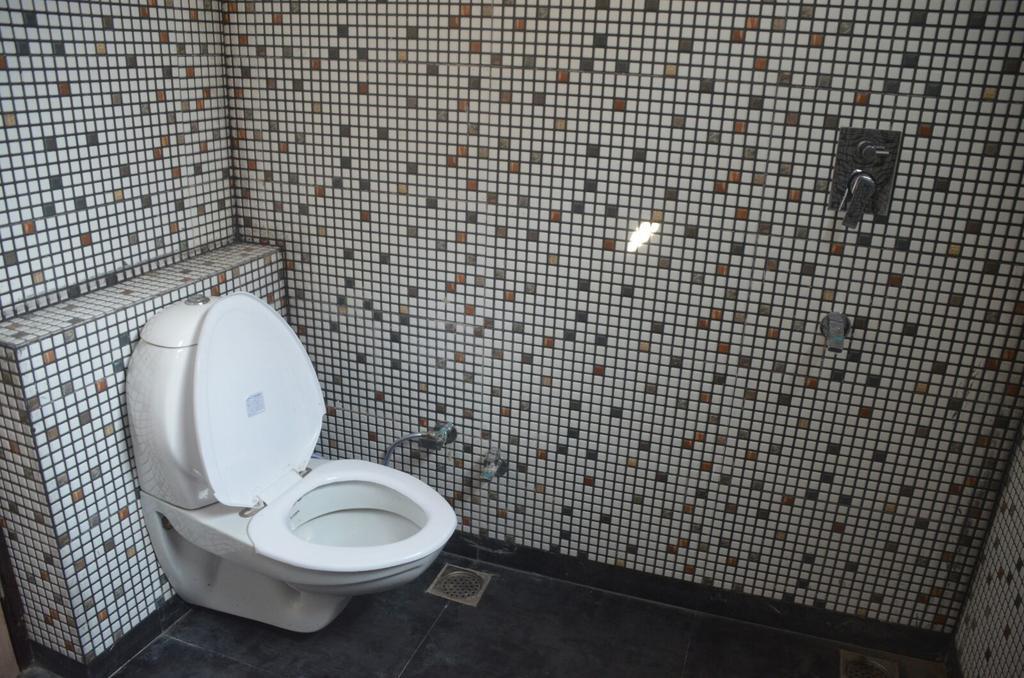 Hotel Goel Residency