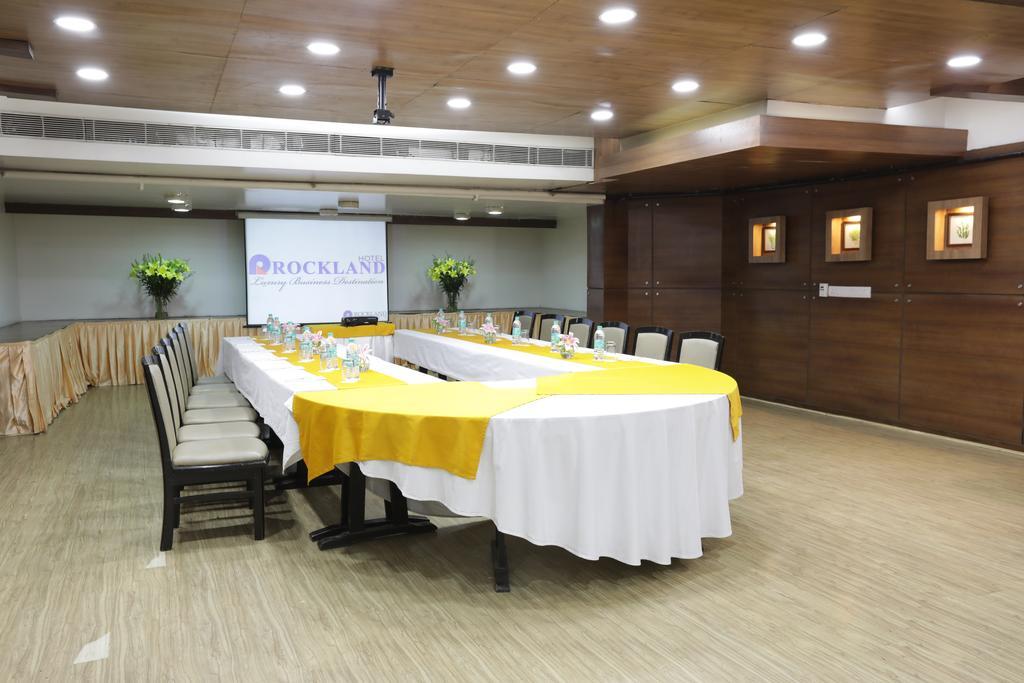 Rockland Hotel, C.r Park 4*