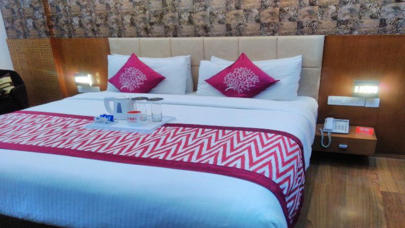 Signature Grand Hotel