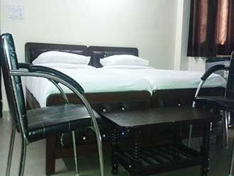 Hotel Charanpahari 3*