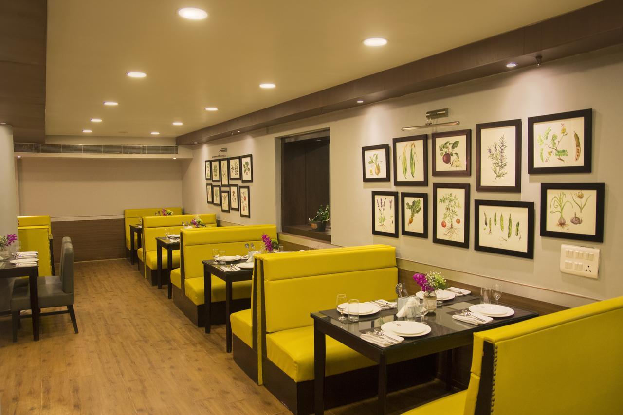 Rockland Hotel, C.r Park 4*