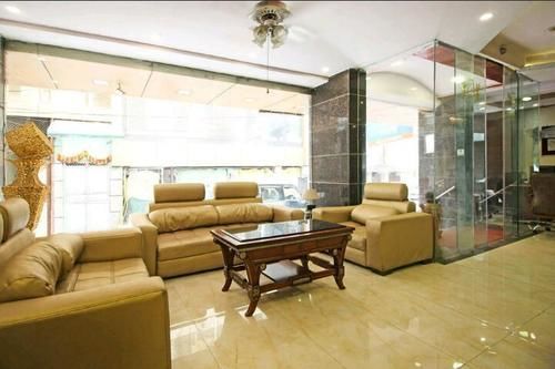 Hotel Raunak International