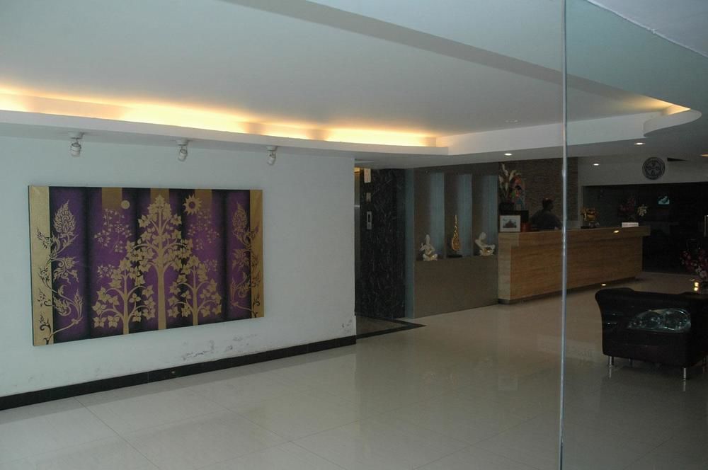Hotel Swaran Palace