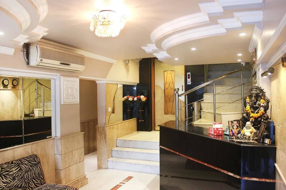 Oyo Near Jhandewalan Metro Delhi (National Capital Territory of India)