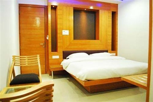 Fortuner Karol Bagh Just 1 Km From New Railway Station Hotel Delhi (National Capital Territory of India)