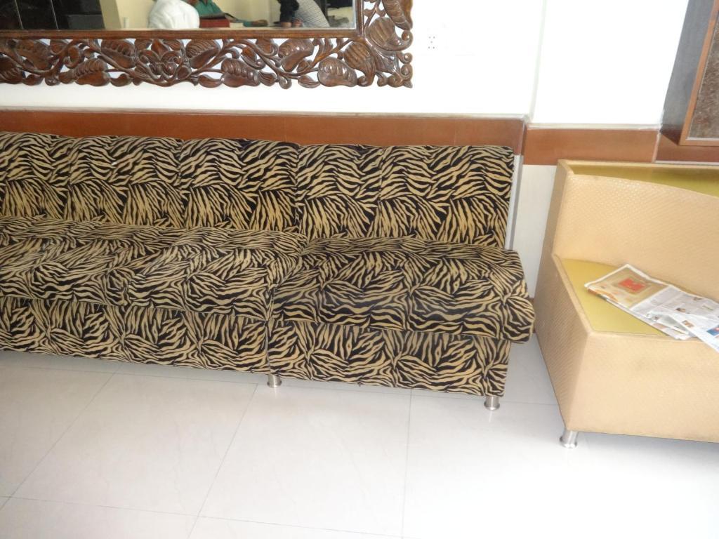 Hotel Surya Plaza New Delhi