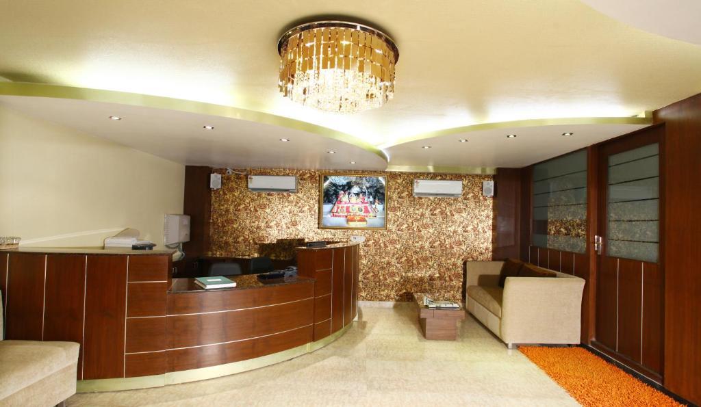 S & B East - Patel Nagar