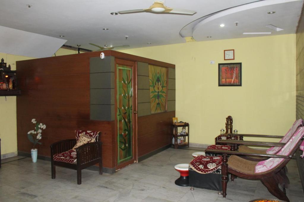 Apra International Hotel
