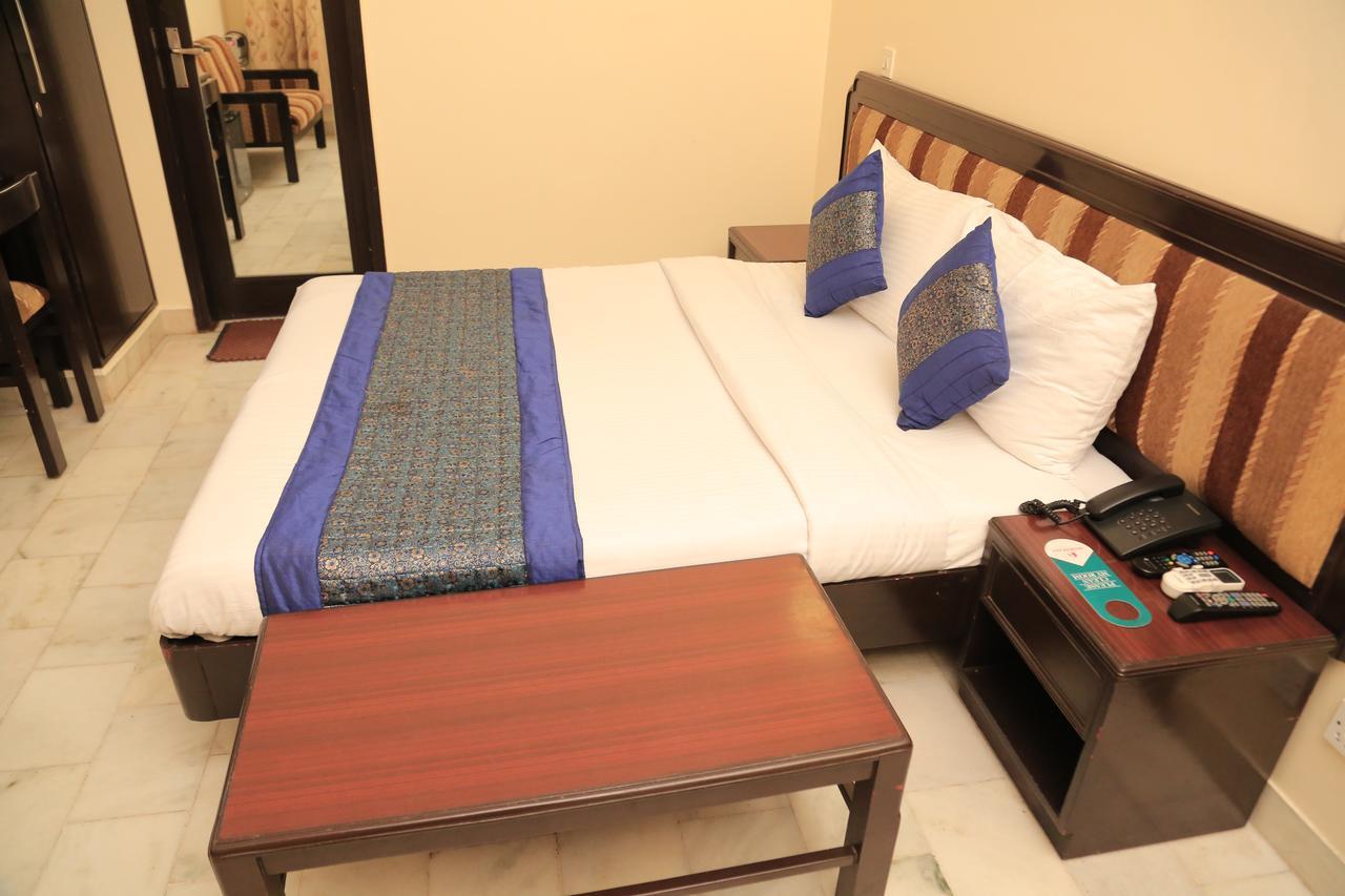Hotel Sundeep 2*