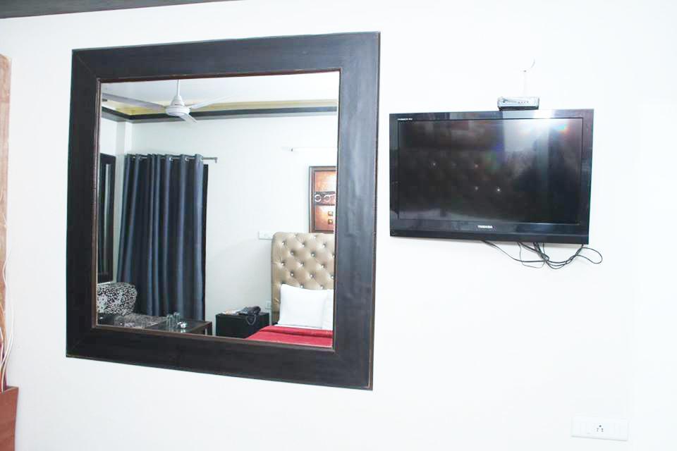 Dreamz Suites 3* New Delhi