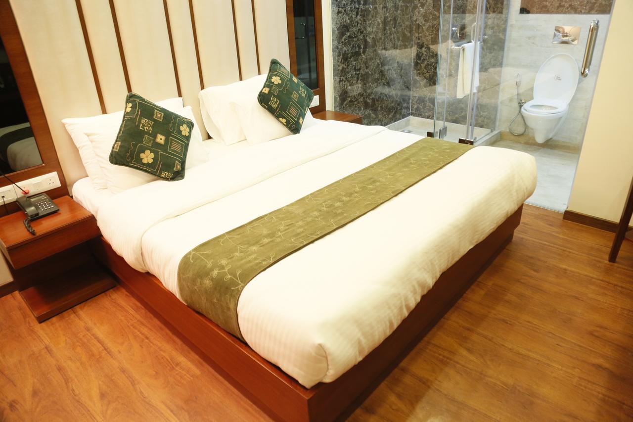 Grand Ffour Hotel Nova Deli