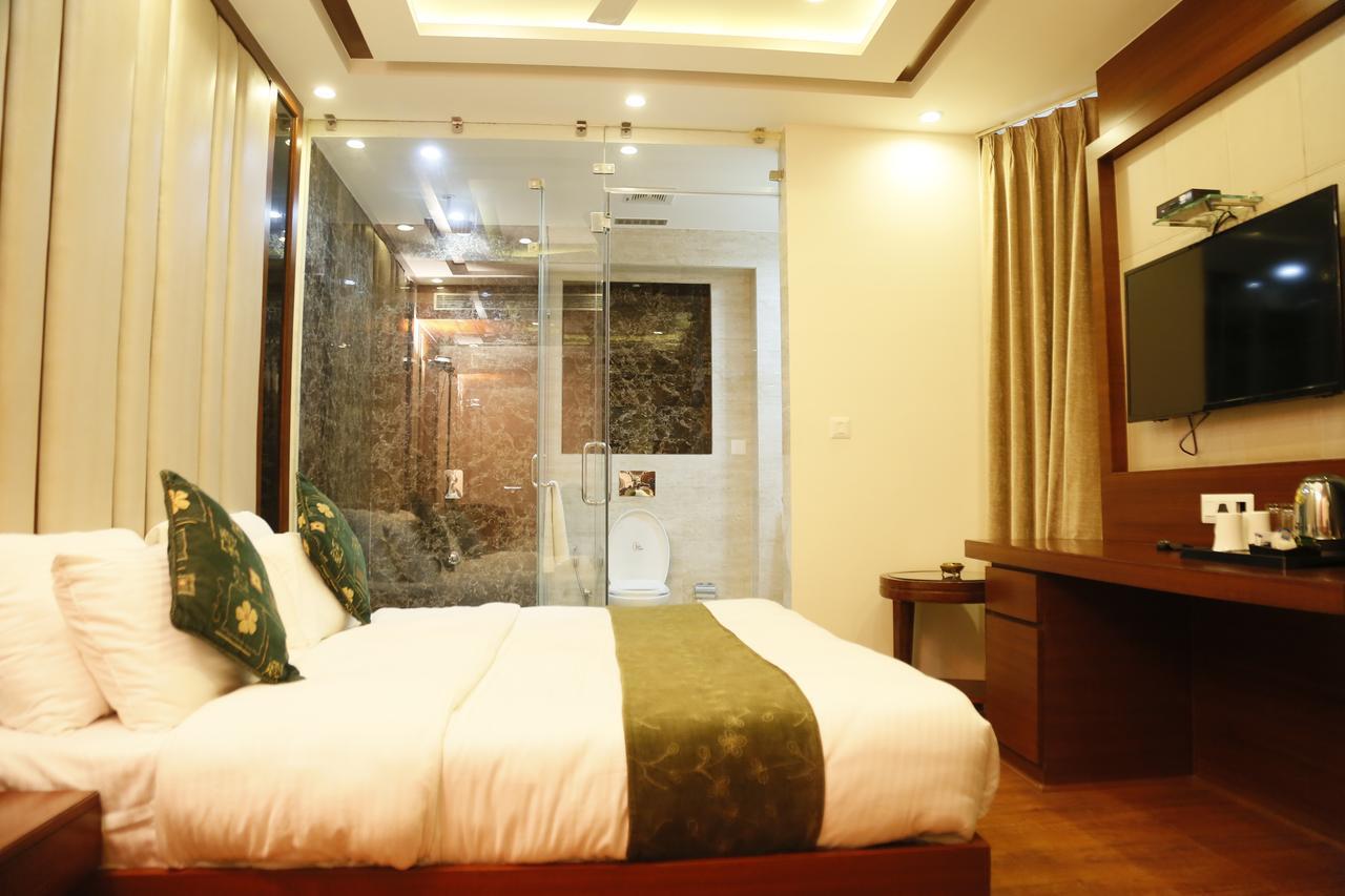 Hotel Grand Ffour 3*