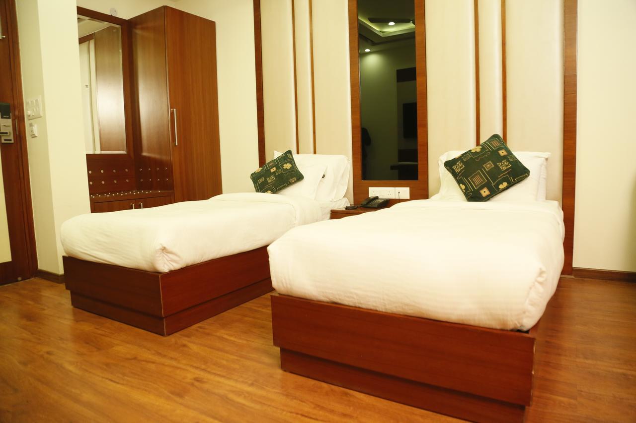 Hotel Grand Ffour