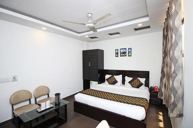 Hotel New Walnut Castle 3*