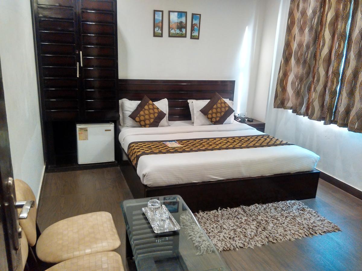 New Walnut Castle Hotel