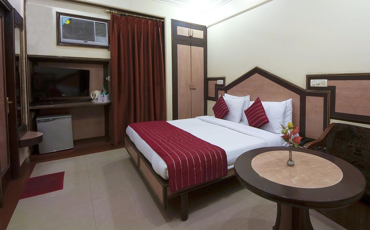 Hotel Rama Deluxe 3*