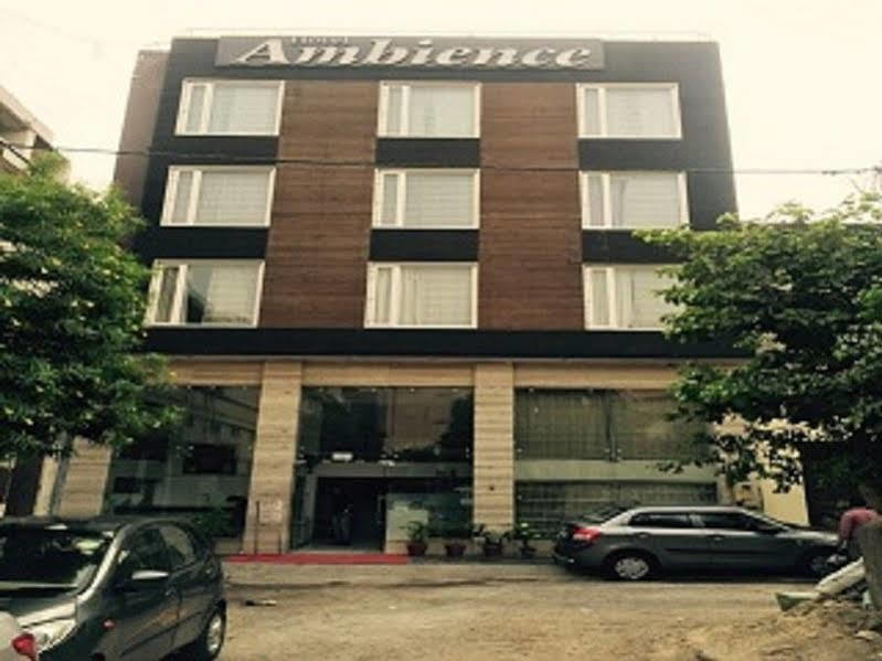 Ambience -5 Mints Walk From Railway Station Hotel 4*