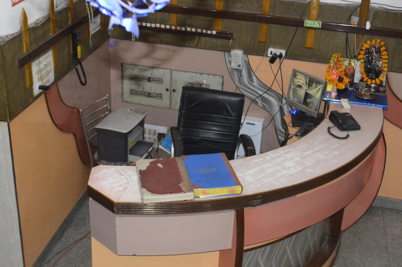 Hotel Yes Boss By Backpackers Heaven Right In Centre Of 3*