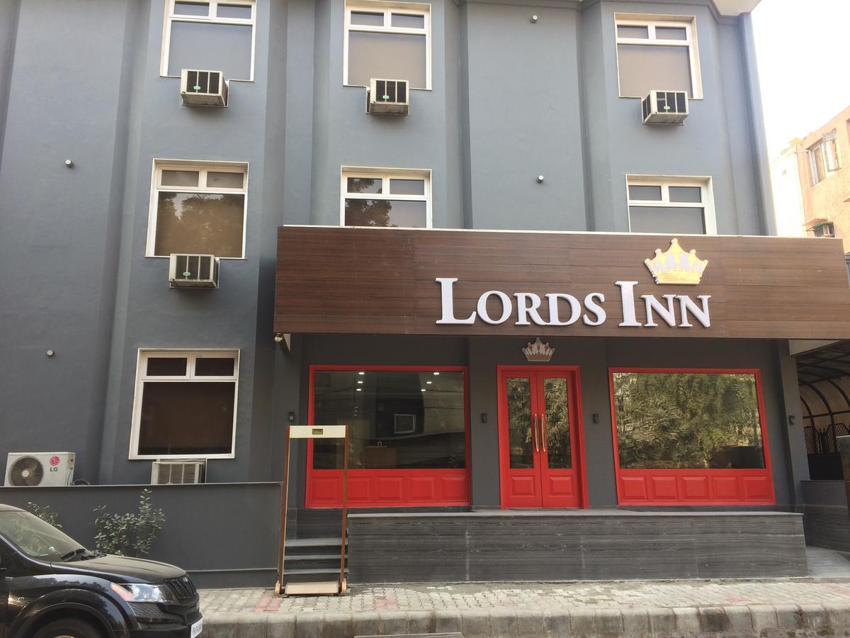 Lords Hotel Nova Deli