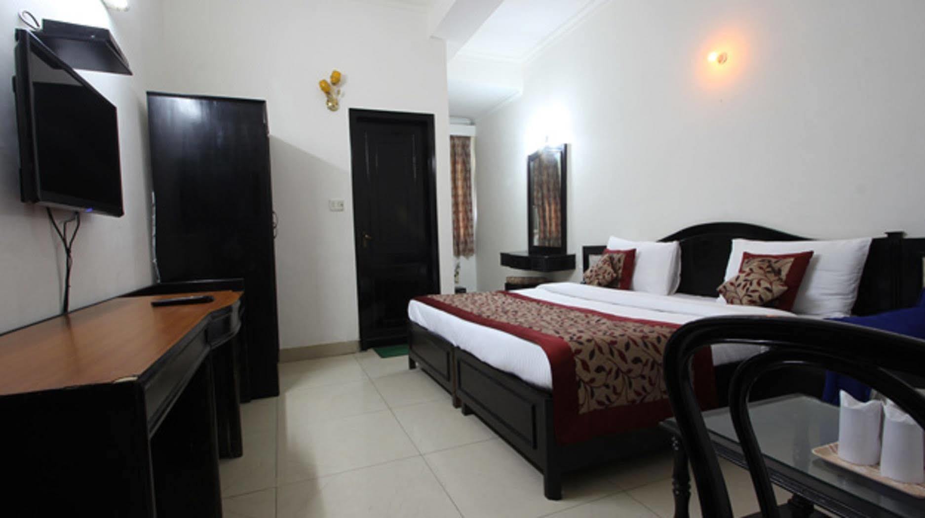 Hotel Citi Continental