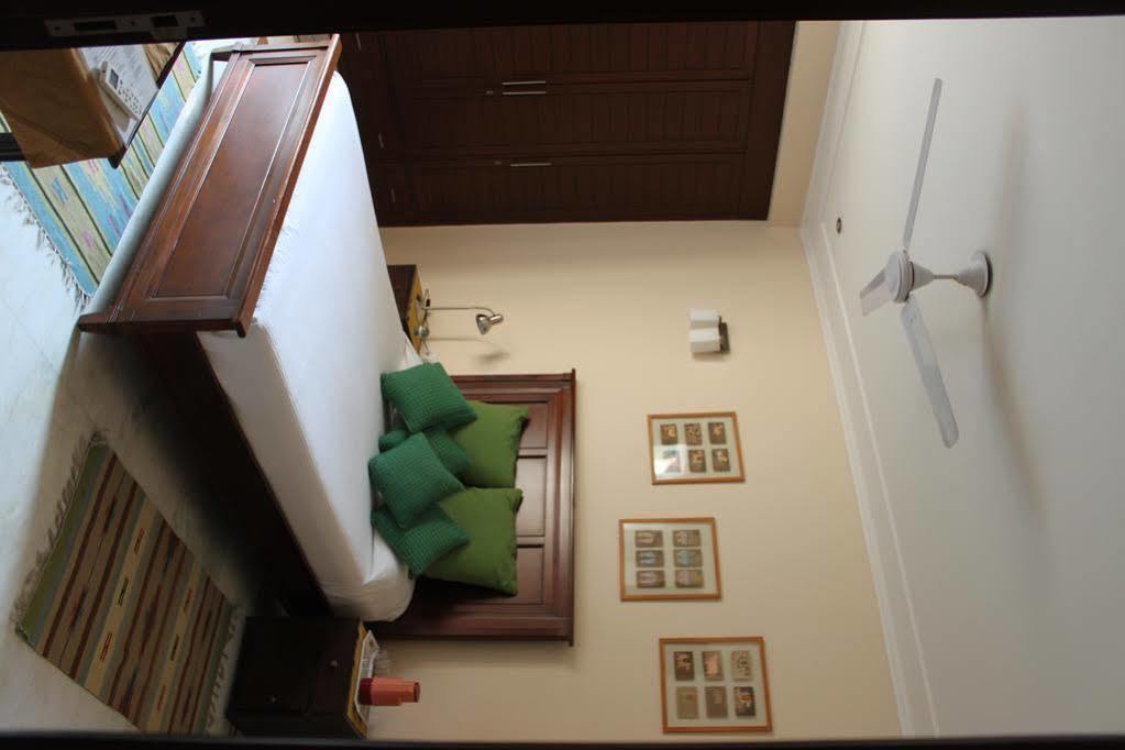 Bed & Breakfast Saket
