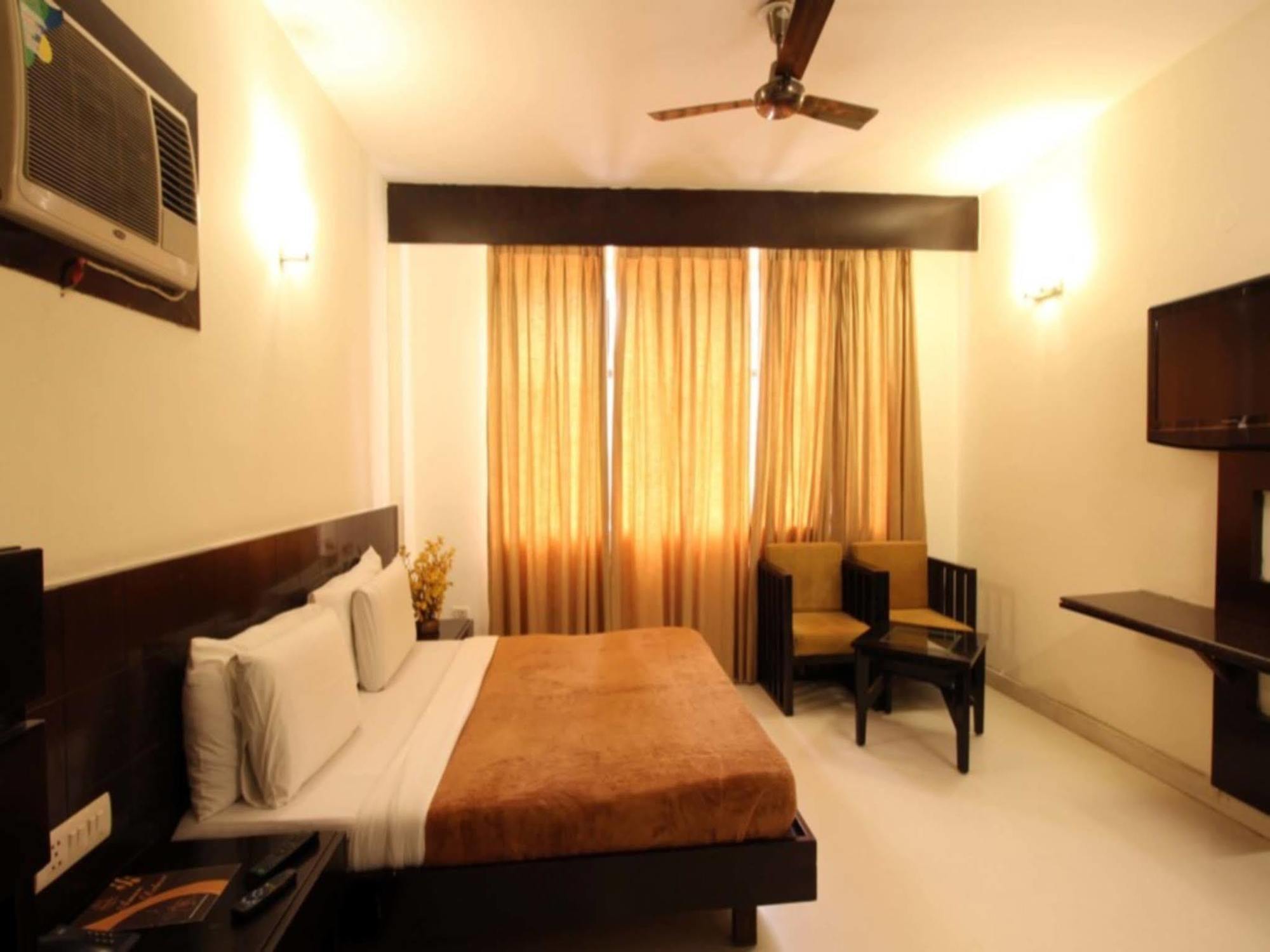 Aman Deluxe New Delhi