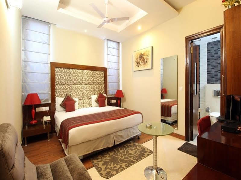 Omega Residency Hotel New Delhi