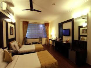 Hotel Southgate Delhi 3*