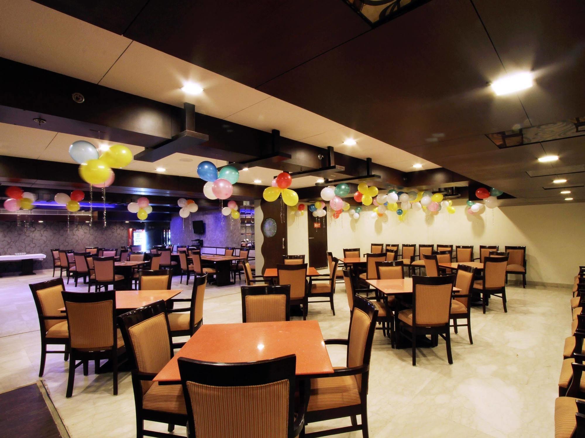 Hotel Southgate Delhi