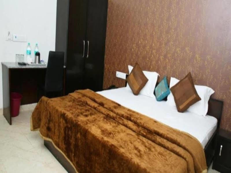 Clayton Near Igi Airport Delhi Hotel New Delhi