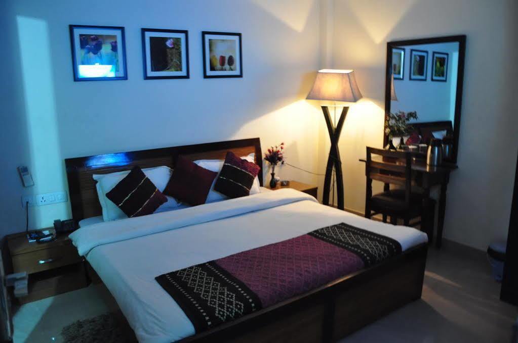 Hotel The Eden Near Okhla 2*