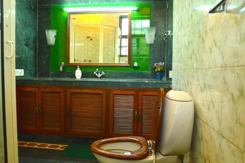 Acomodação com café da manhã  Sirohi House Nova Deli