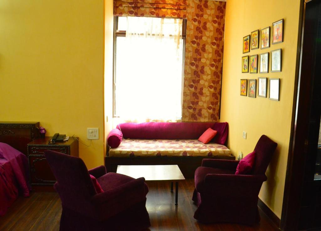 Acomodação com café da manhã  Sirohi House