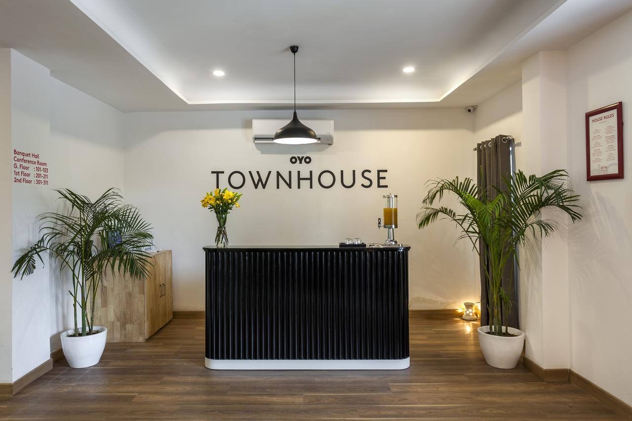 Hotel Oyo Townhouse 008 Greater Kailash 3*