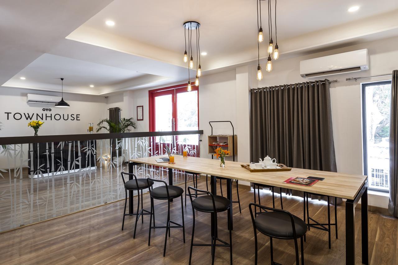 Oyo Townhouse 008 Greater Kailash 3*