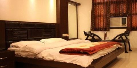 Pahwa International Hotel 3*