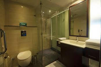 The Madison 3*